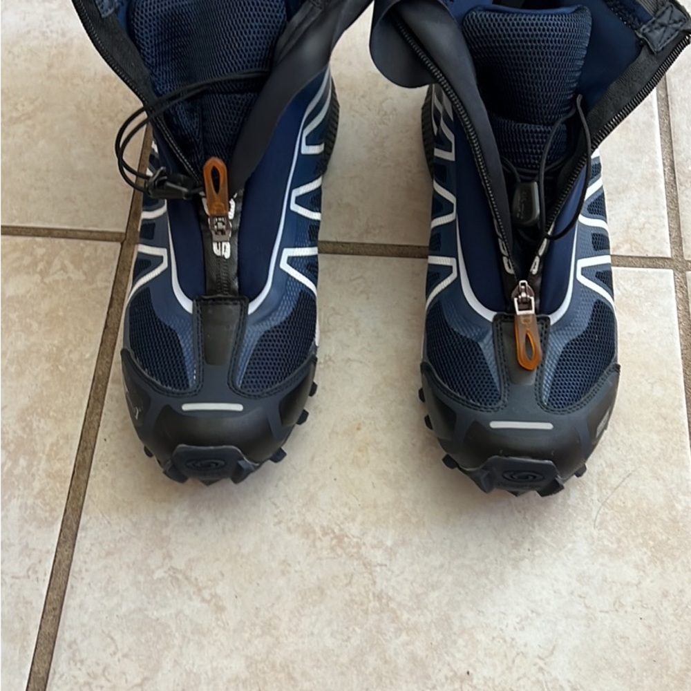 Salomon trail running winter shoes